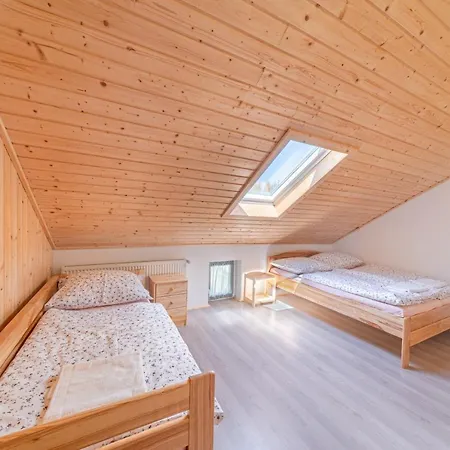 Krmelec U Kravi Hory Guest house 3*